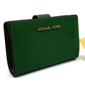 Michael Kors Medium Bifold Zip Chain Wallet Fern Green